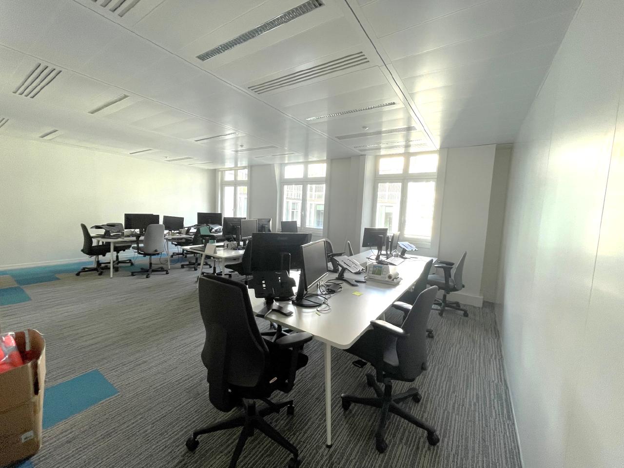 Bureau Paris 50m² Location bureau Paris OLBUR2311705 4